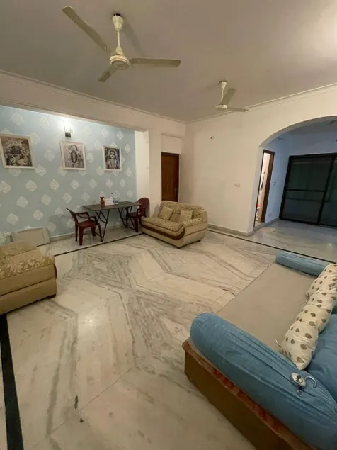 Luxury Apartment next to temple - Image 1