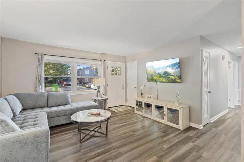 Homey Stay: 9min to Downtown Raleigh - Image 1