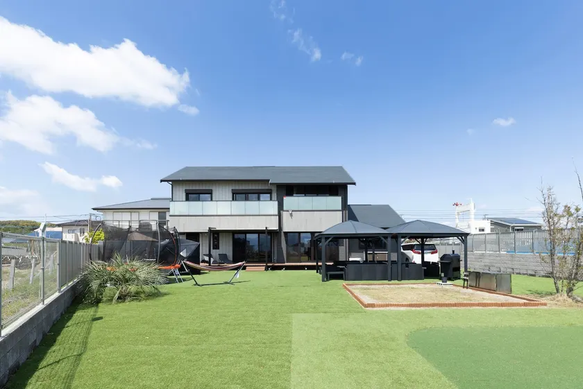 hau'oli｜Up to 20 people allowed! A luxury mansion to enjoy with friends and family | Pets allowed! BBQ available! - Image 1
