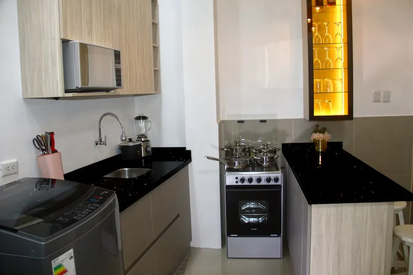 Ideal luxury apartment with kitchen and wifi - Image 1