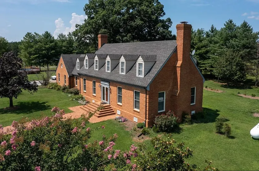 Foxrun Venue - Image 1