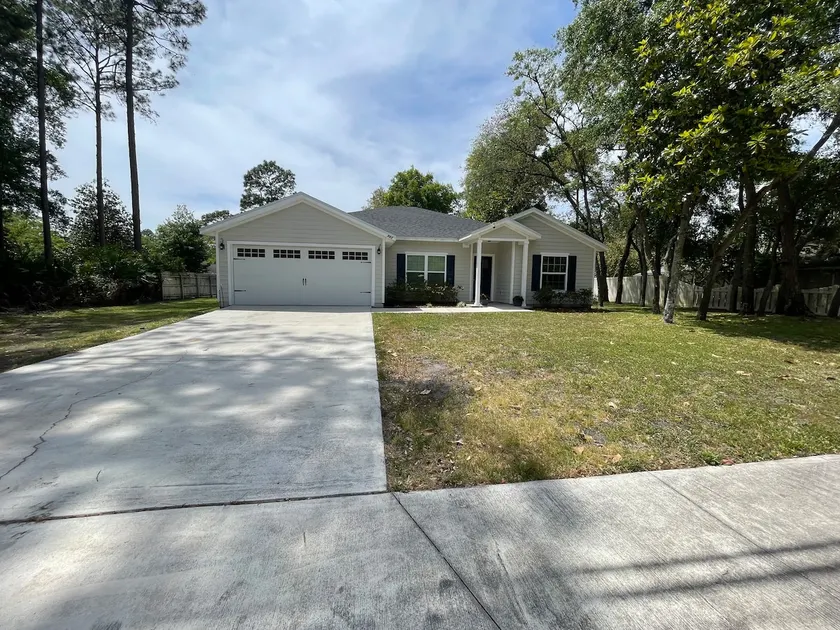 Cozy 4BR Near St Johns River - Image 1