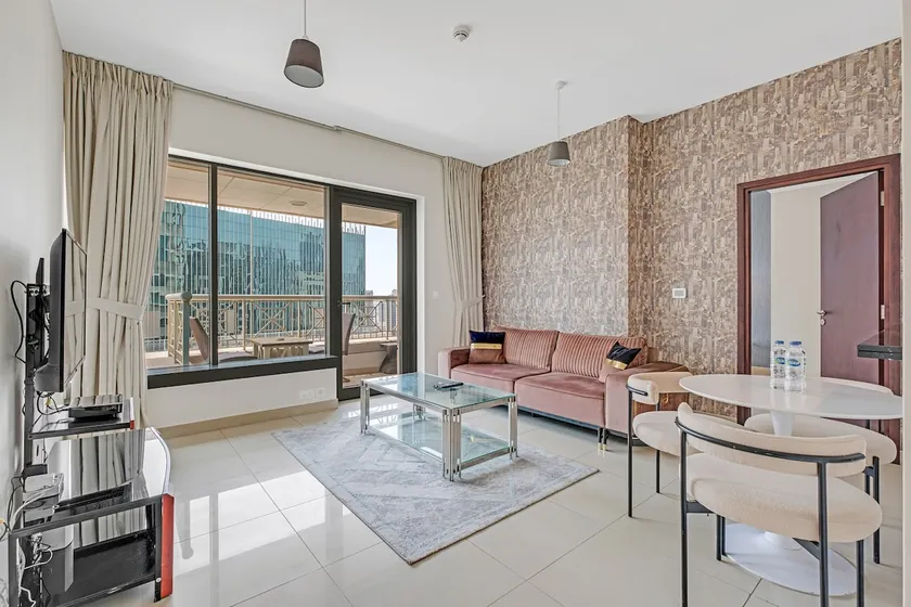 bnbmehomes - 29 Boulevard Tower 1 - Image 1