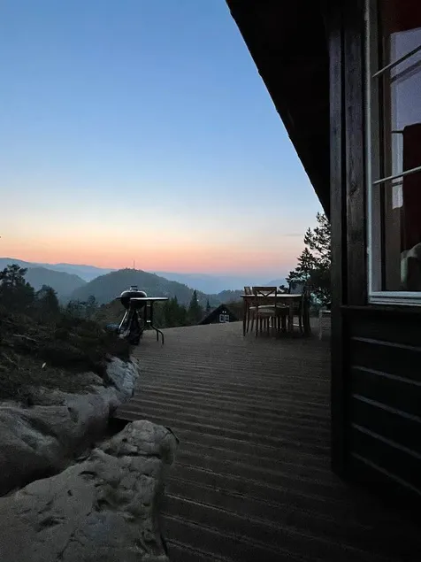 Sunny cabin with views and proximity to Trolltungen - Image 1