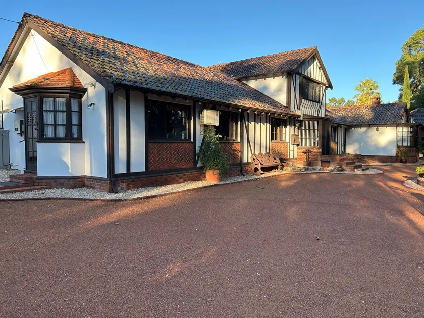 Armadale House - West Wing - Image 1