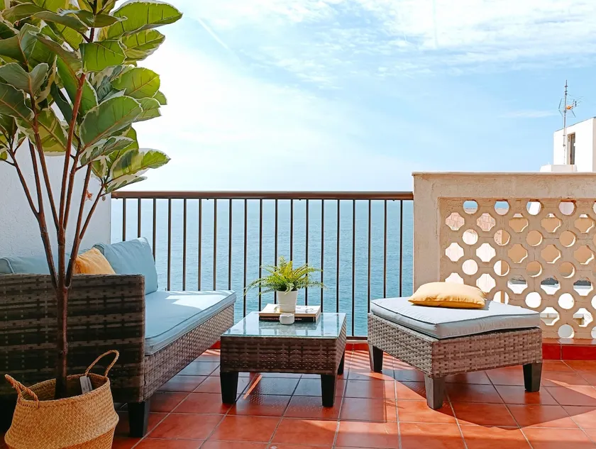 Vista Azul Suites with terrace by the sea - Image 1
