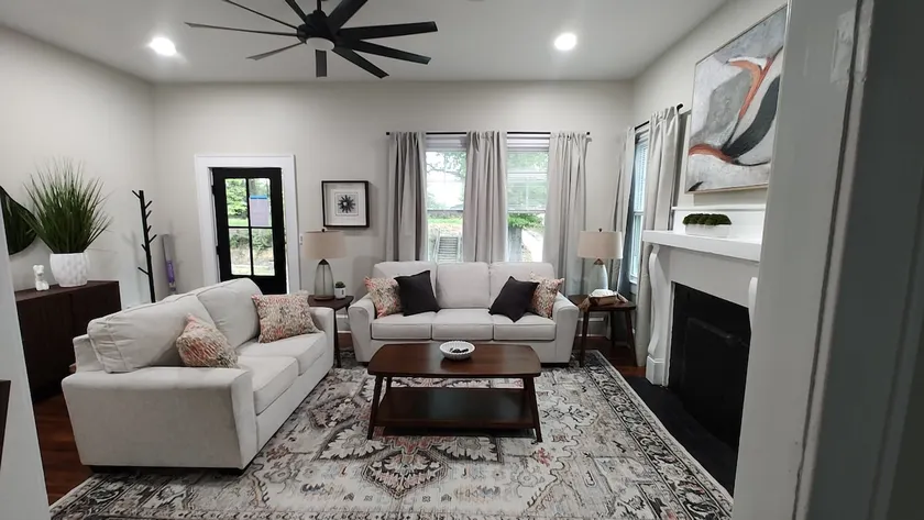 ECU Hidden Gem: Walkable•Central•Cozy - Image 1
