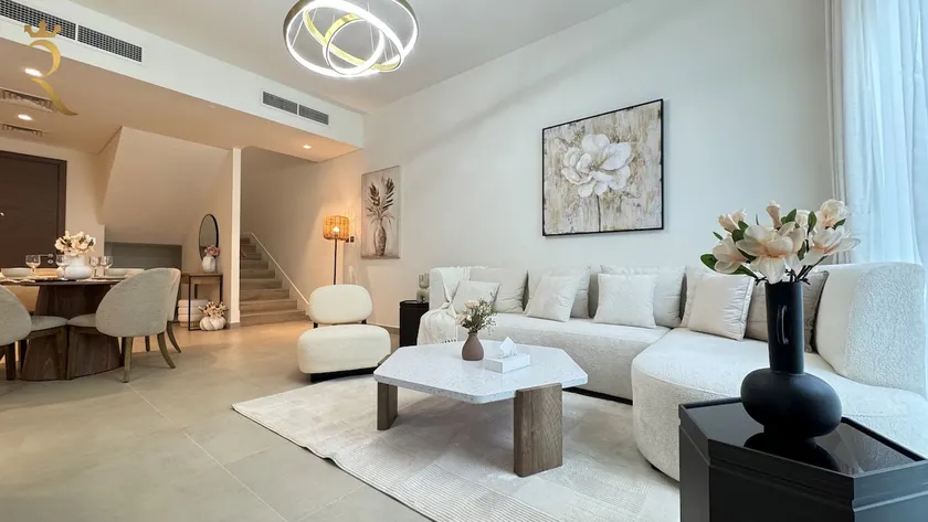 Yas Island 4BR Haven | Grand Luxe Getaway - Image 1