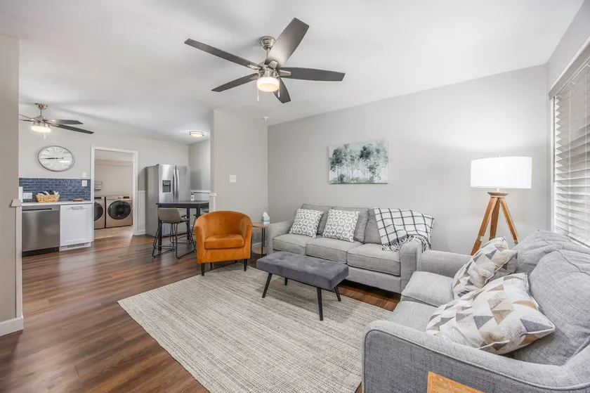 Modern & Inviting Remodeled 3BR - Image 1