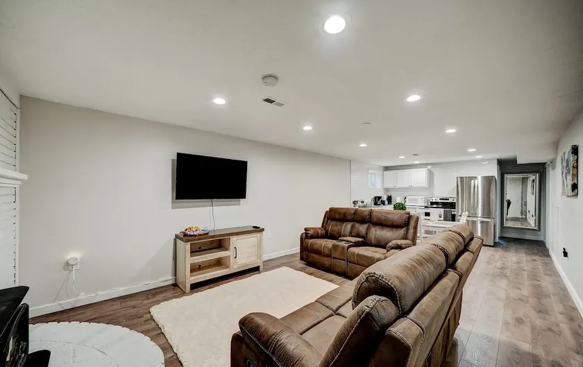 Bright & Spacious 3BR Basement - Image 1