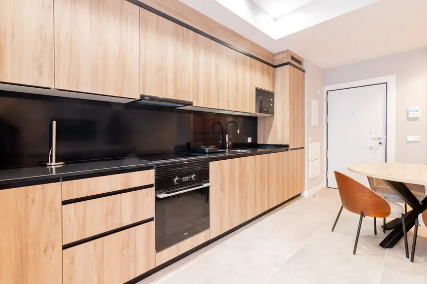 Home Art Bernabéu, 1-Bedroom Apartment 24 - Image 1