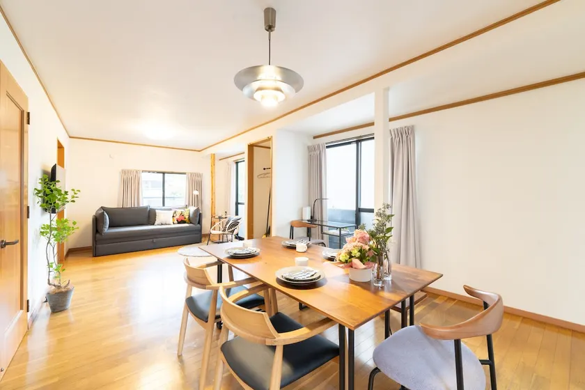 10 min Airport | Private House | LaLaport 5 min - Image 1