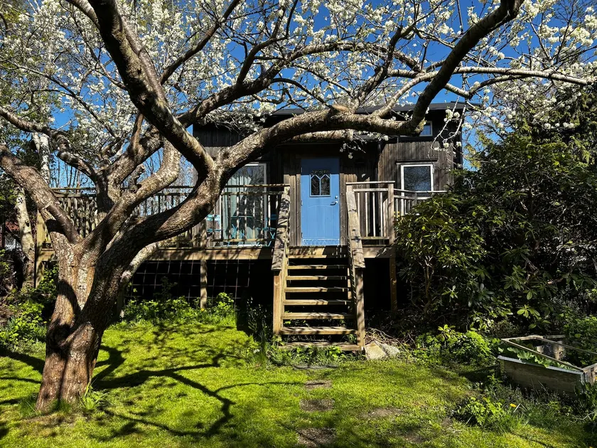 The cottage on Brännö - Image 1
