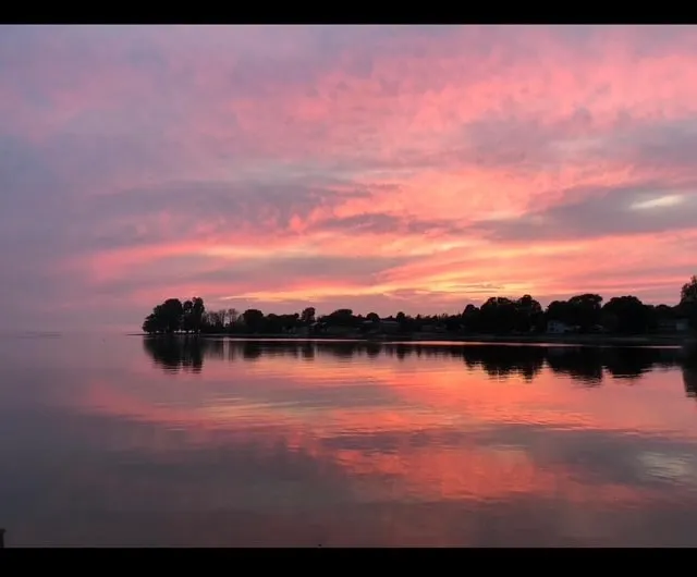 Lakeside Landing is tranquil, spacious & clean! - Image 1