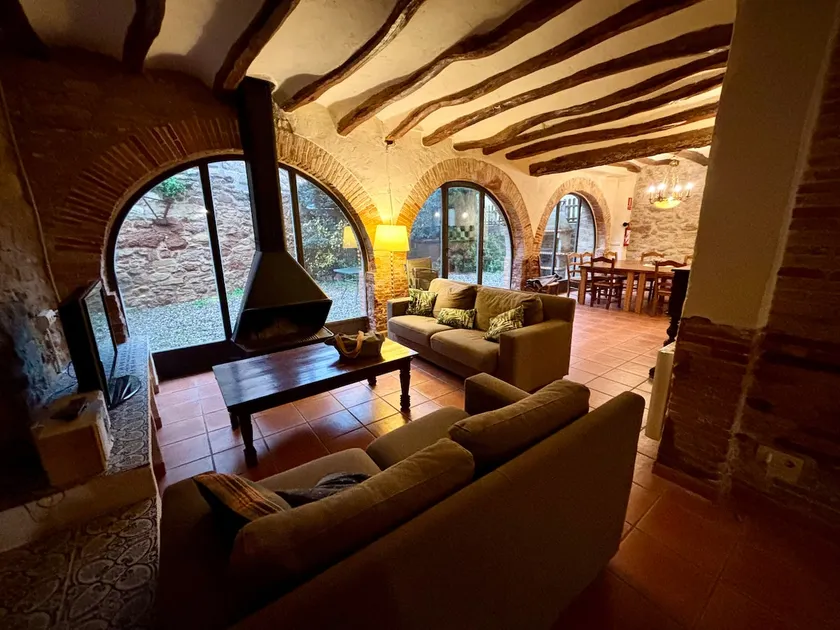 Spacious and charming. - Image 1