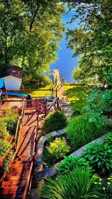 Lakeside Cottage in Cobden - Image 1