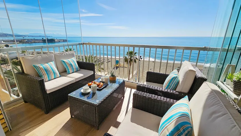 Franky Beach House • Top Views + 1st Line + Garage - Image 1