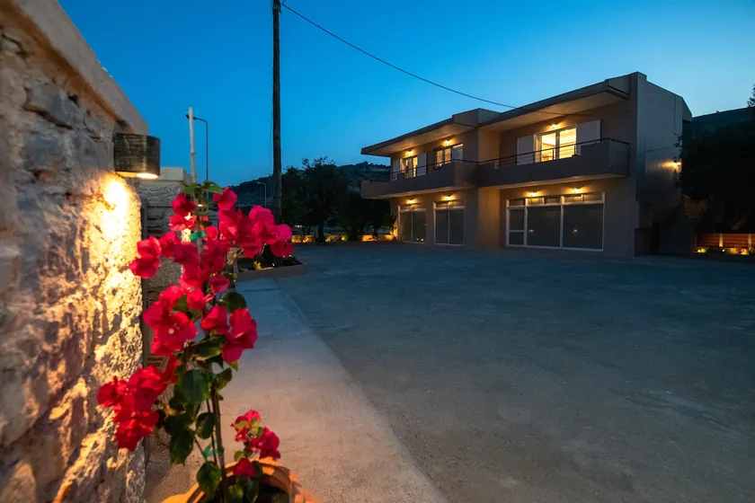 Casa Serena - Image 1