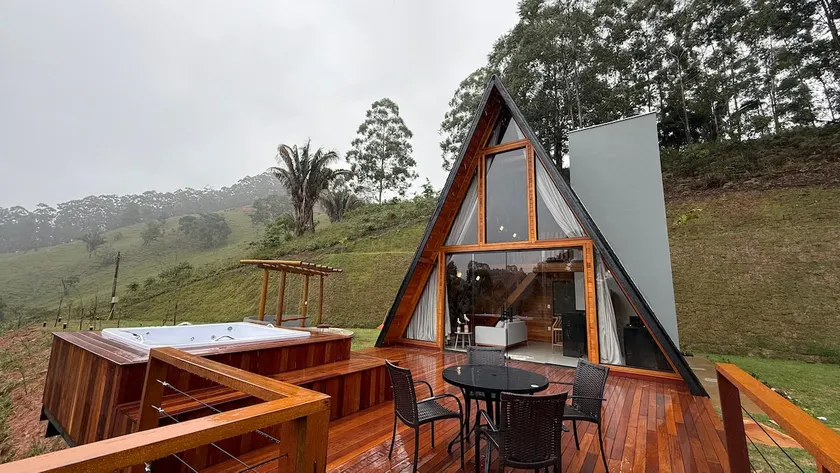 Mountain Retreat - Image 1