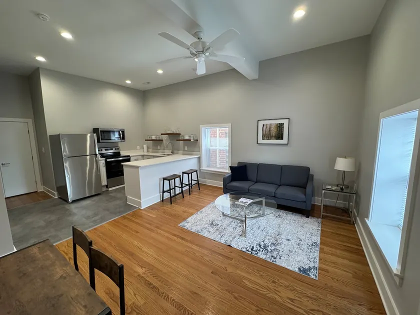 Uptown 2 Bedroom Gem W/1 Bath Apt. 116 - Image 1