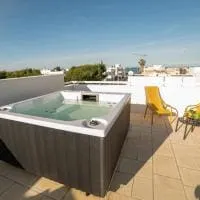 VILLA PONENTE - Beach & Jacuzzi - Image 1
