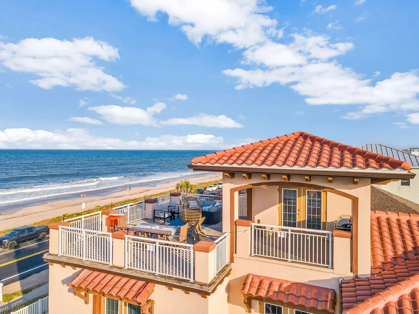 Oceanview Rooftop Patio|Firepit|Game Room|Bikes - Image 1