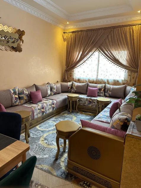 Spacious 2BR APT Near Blackiris, A/C Wifi Netflix - Image 1