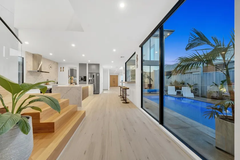 Luxe designer house + Pool Cinema & Gym - Image 1