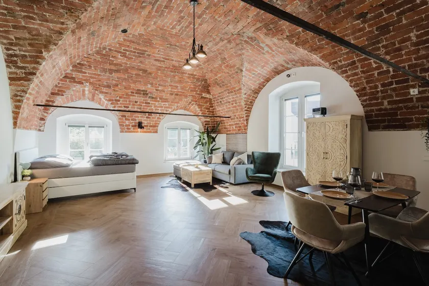 Dreamy Brick Loft– Central & Right on the Ilz - Image 1