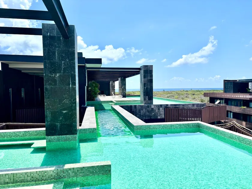 5 minutes from beach dream home + bikes - Image 1