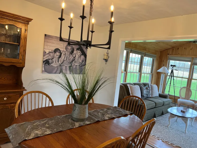 Beautiful Private Ranch Retreat close to downtown! - Image 1