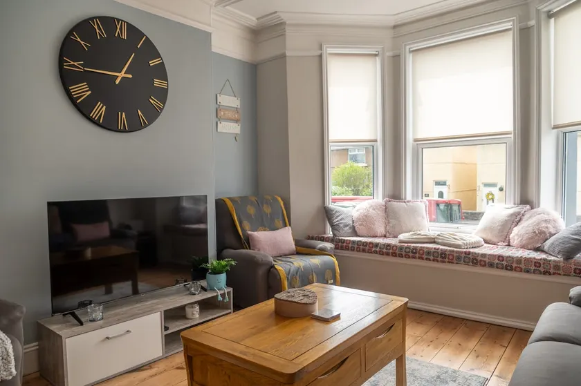 Pleasant Plymstock Family Stay - Image 1