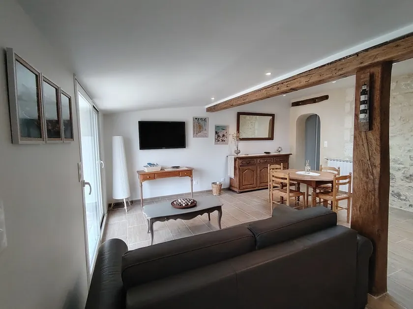 Petit pied-à-terre à Marennes - Image 1