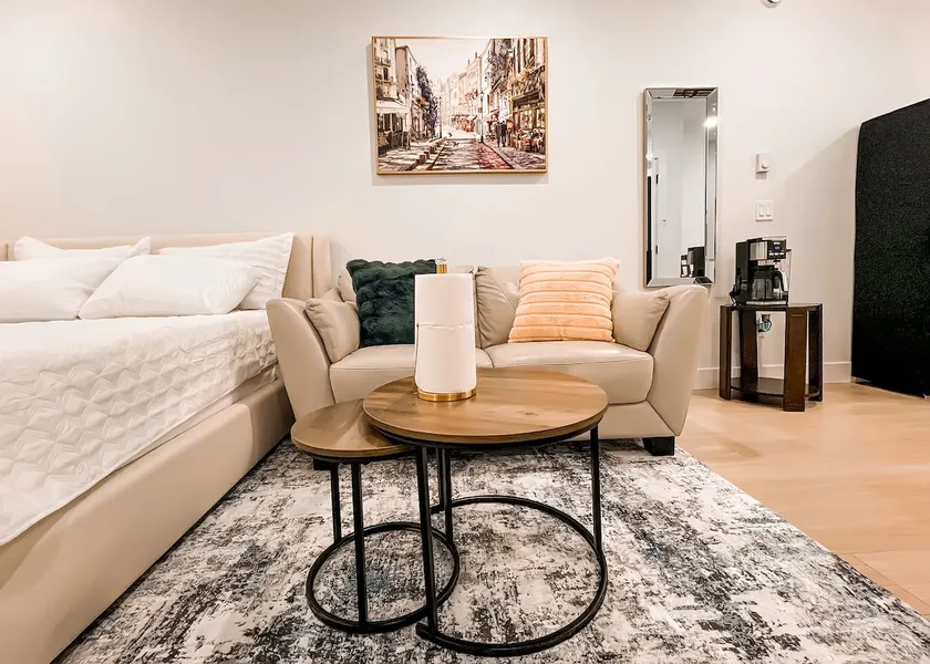 Tastefully furnished new studio in Bear Mountain - Image 1