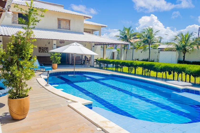 Beautiful house! 150m from the sea 6 suites with air conditioning - Image 1