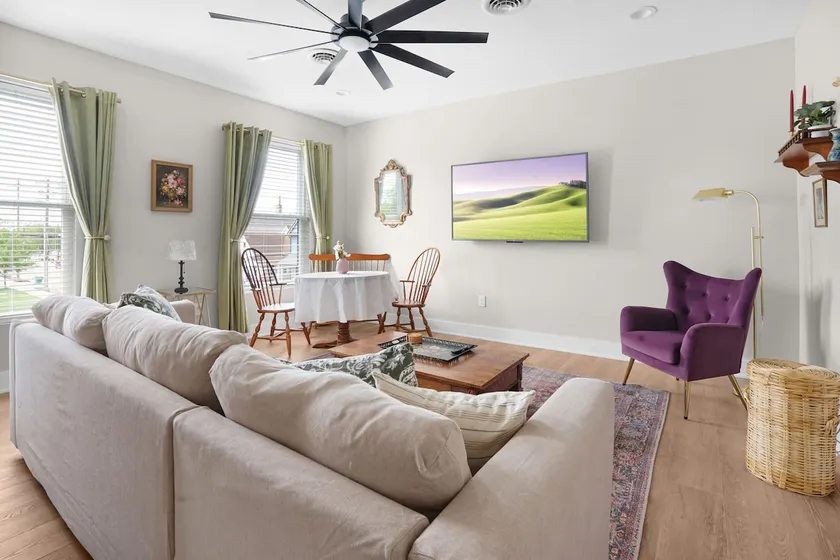 Chic Downtown Franklin Condo-Sleeps 6! - Image 1