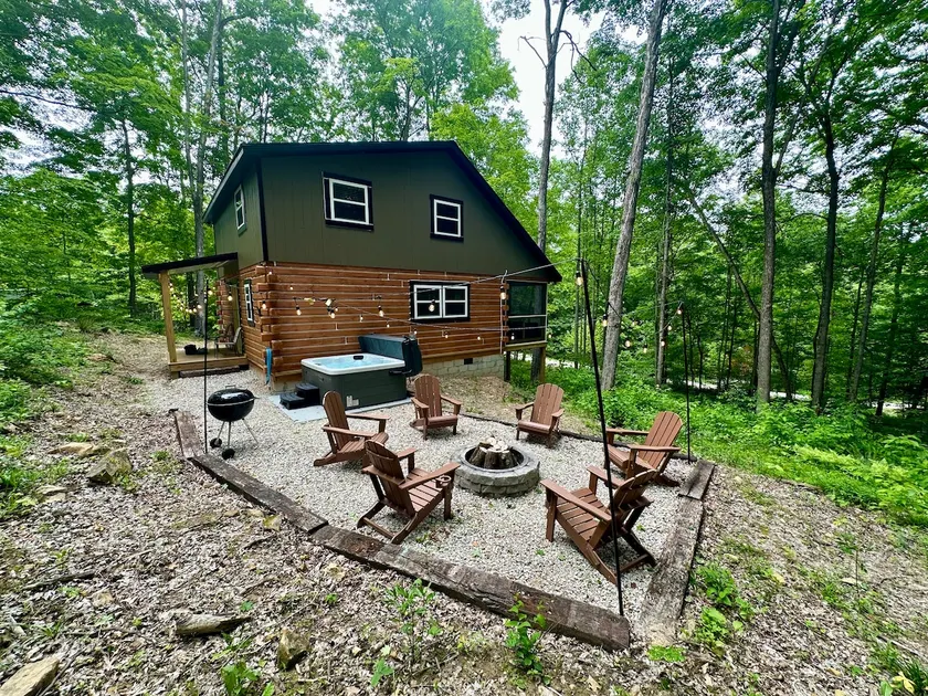 Boulder Ridge Cabin - Image 1