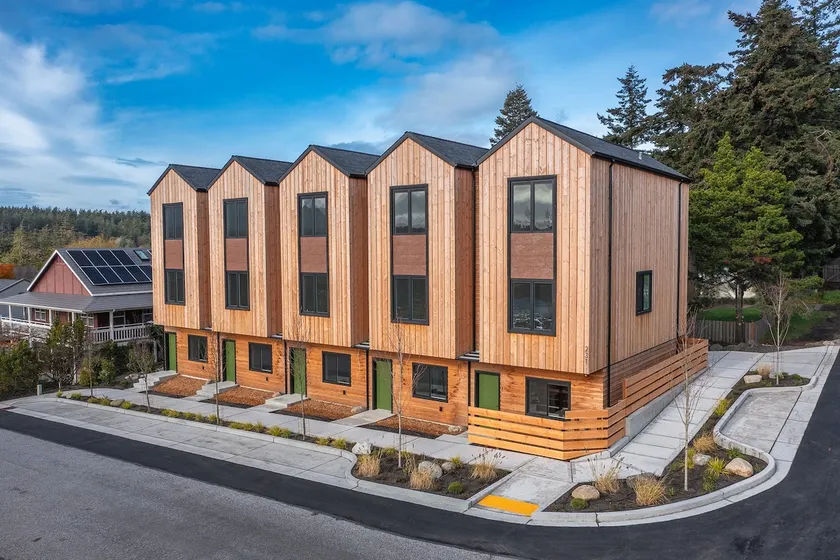 2 bed, townhome, Orcas Island, Madrona Suites #2 - Image 1
