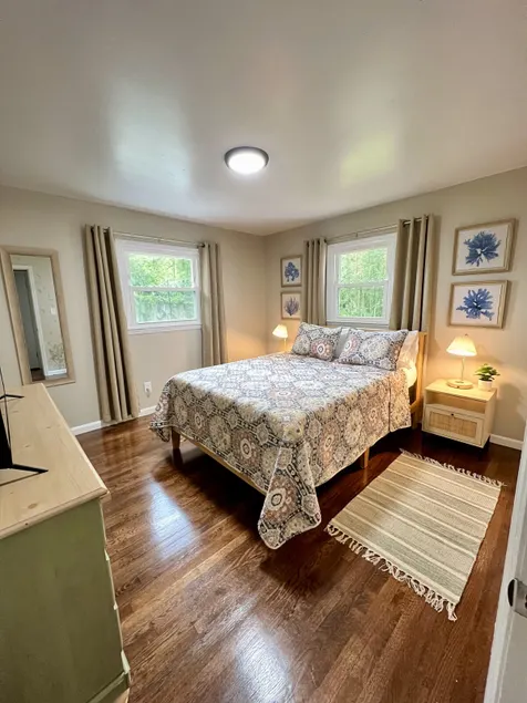 Boho By the Star - 3BR Home Close to Town - Image 1
