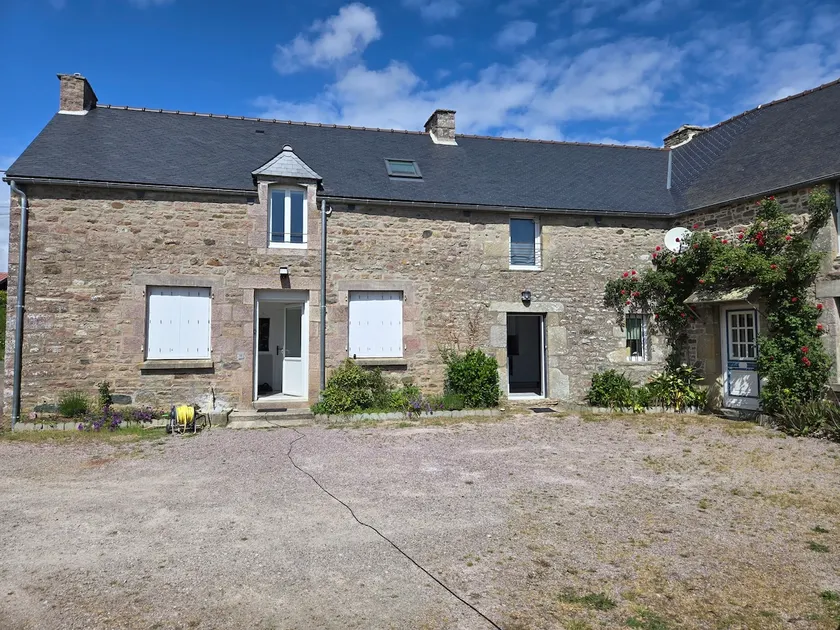FREHEL HOUSE - Image 1