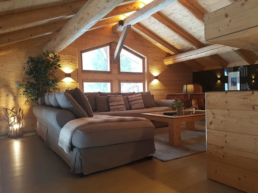 Luxurious duplex apartment in chalet (83 m²) - Image 1