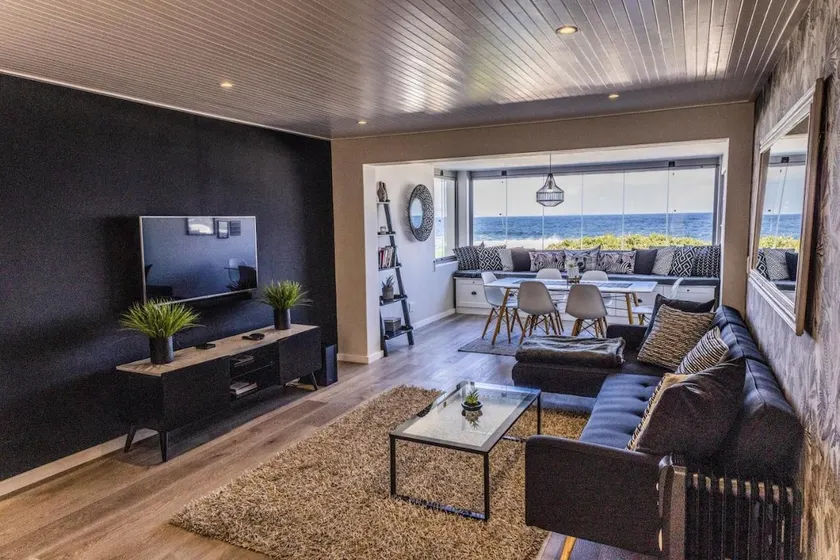 67 Whale Rock Estate, Hermanus - Image 1