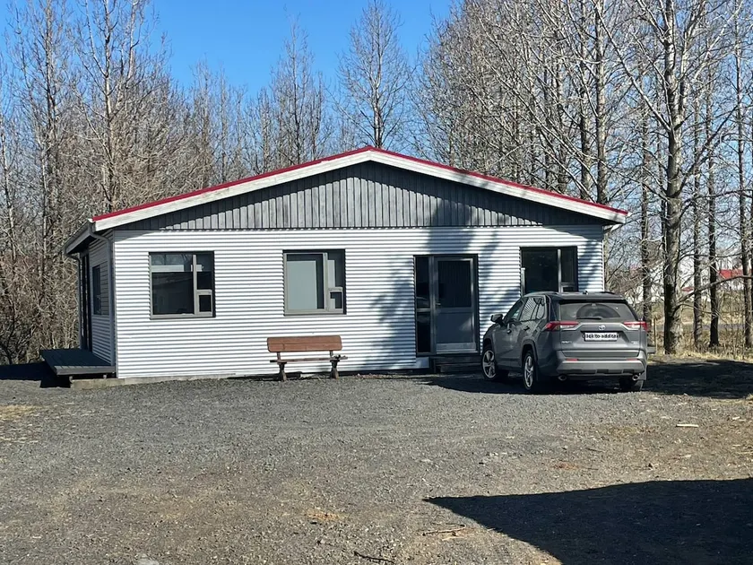 Vesturkot Guesthouse - Image 1