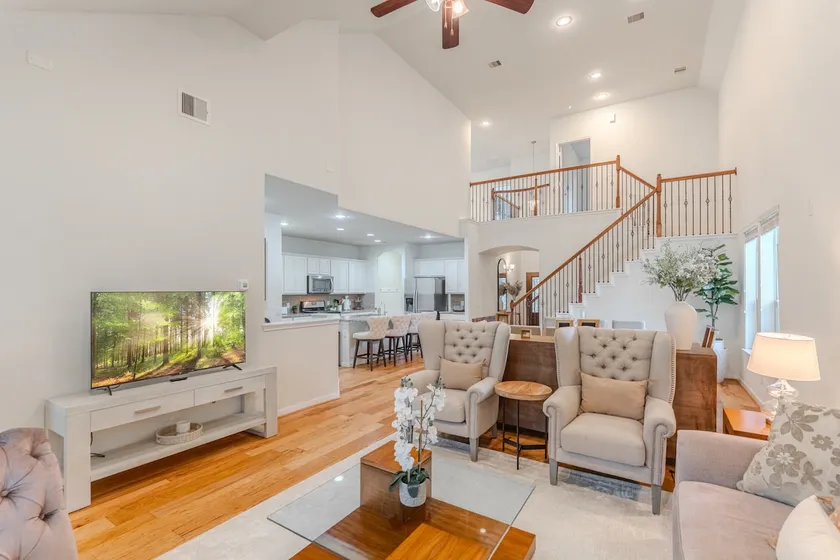Mid-Forest 5BR Getaway | Huge Backyard | BBQ Grill - Image 1