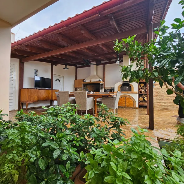 Artemis Seaside House - Image 1