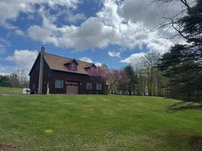 Rest & Rejuvenate in Hemlock Hideaway - Image 1