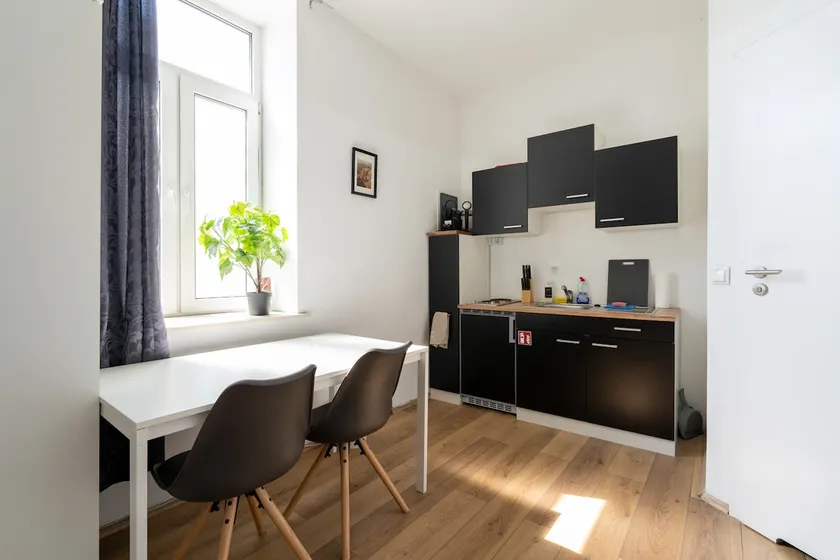 FarawayHomes Studio Vienna #1 - Image 1