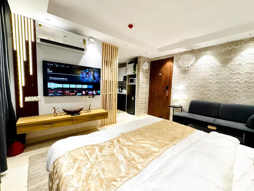 Finzo Stays- The Cozy Nest Studio - Image 1