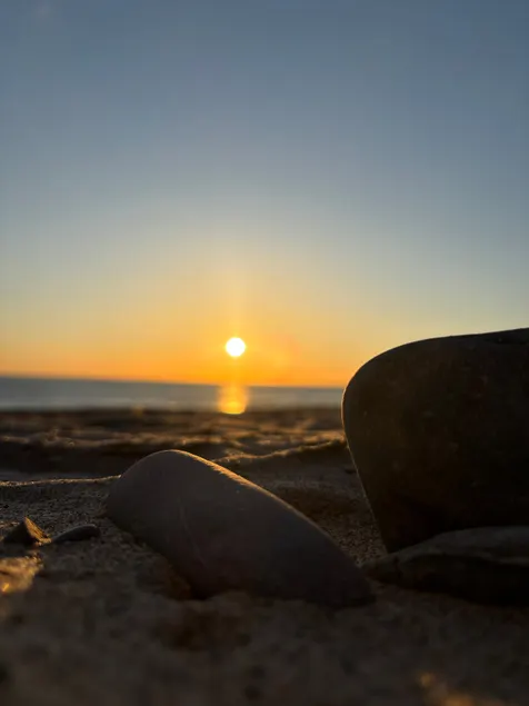Magical Sunsets | Welsh bay retreat | pet friendly - Image 1