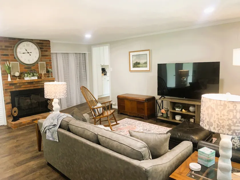 Pet-friendly, accessible home - Image 1